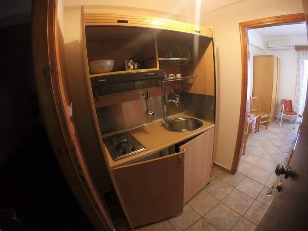 Elizabeth Hotel Kallithea  Екстер'єр фото